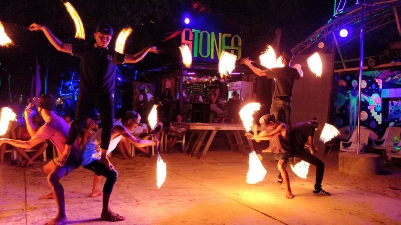 Stones Bar Dorm Rooms Koh Phi Phi מראה חיצוני תמונה